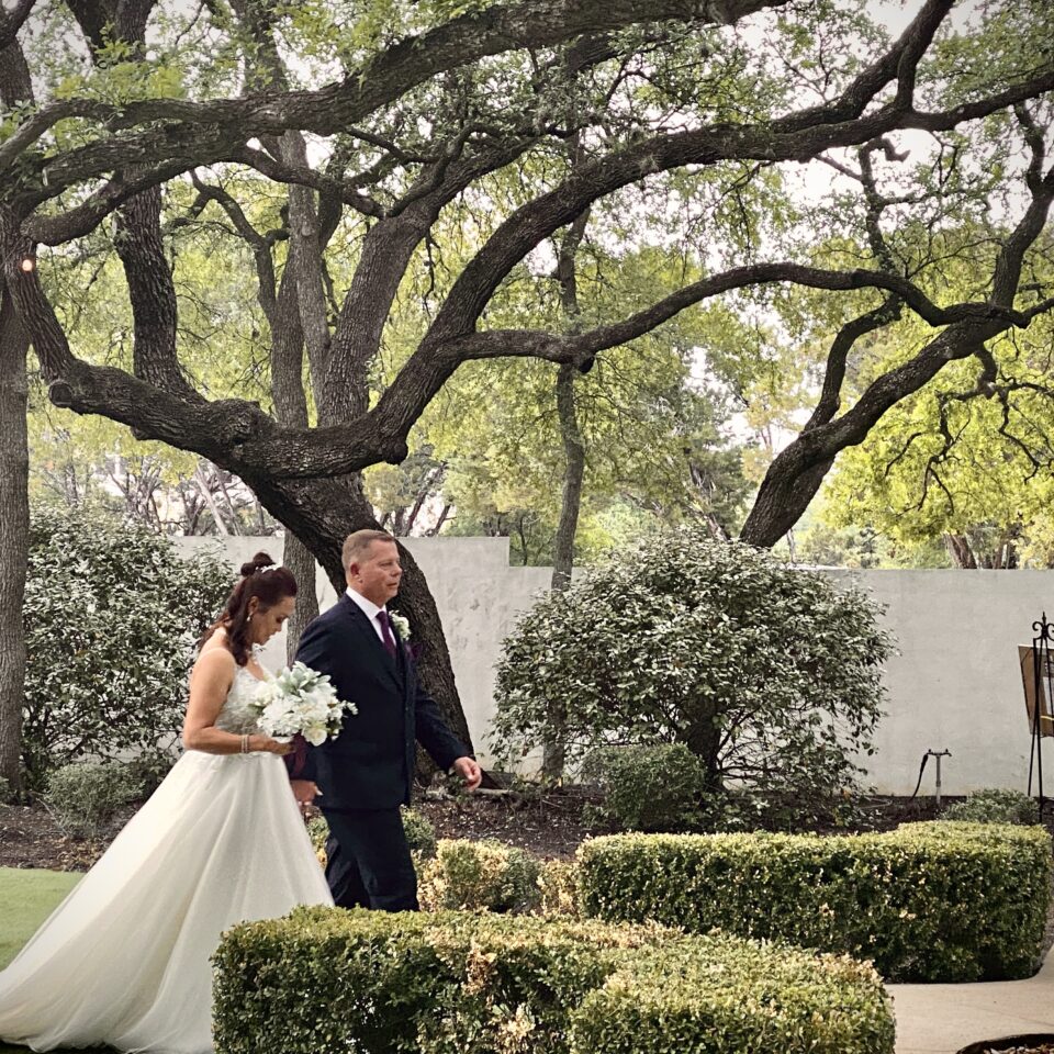 Gallery Small Garden Wedding Venue in San Antonio
